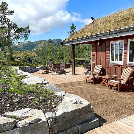 Cozy On With Jacuzzi Close To Cross-country Trails And Hiking Trails Vakantiehuis